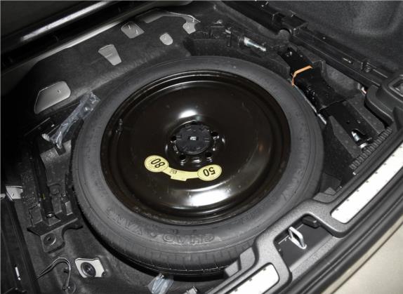 沃尔沃V60 2020款 T4 智逸豪华版 其他细节类   备胎