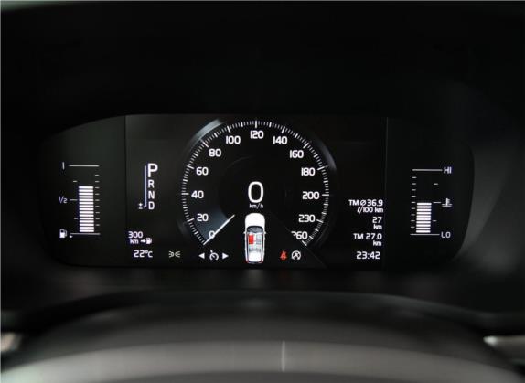 沃尔沃V60 2020款 T4 智逸豪华版 中控类   仪表盘