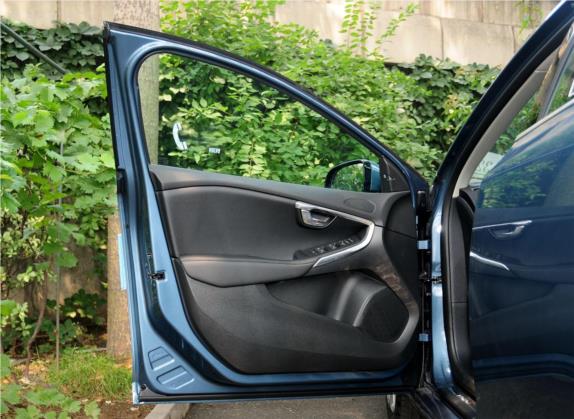 沃尔沃V40 2014款 2.0T 智雅版 车厢座椅   前门板