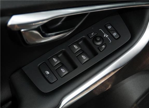 沃尔沃V40 2014款 2.0T 智雅版 车厢座椅   门窗控制