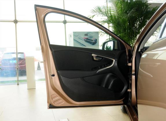 沃尔沃V40 2014款 2.0T 智逸版 车厢座椅   前门板