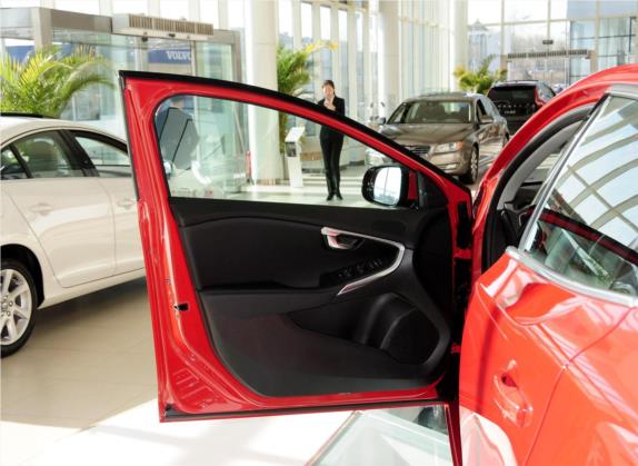 沃尔沃V40 2014款 T5 智尊版 车厢座椅   前门板