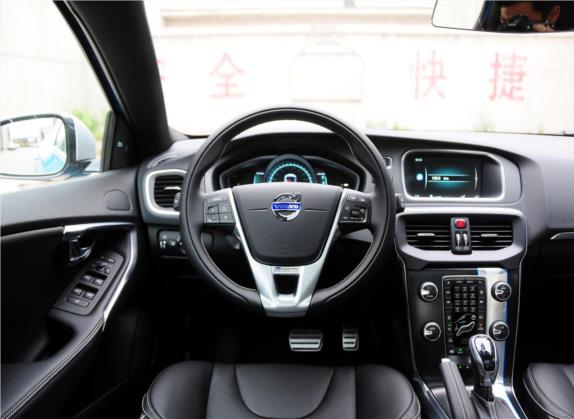 沃尔沃V40 2015款 1.6T 智雅个性运动版 中控类   驾驶位