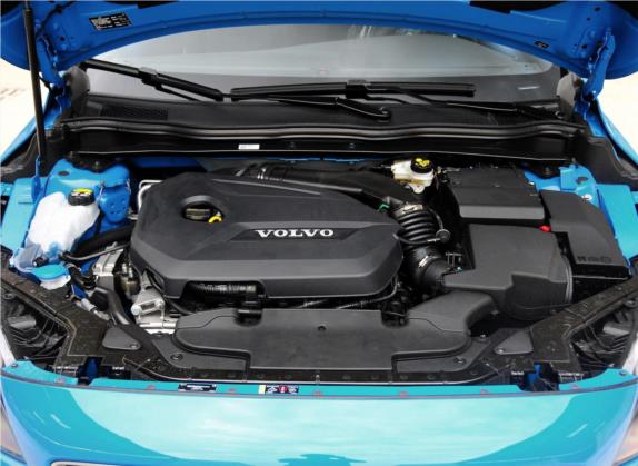 沃尔沃V40 2015款 1.6T 智雅个性运动版 其他细节类   发动机舱