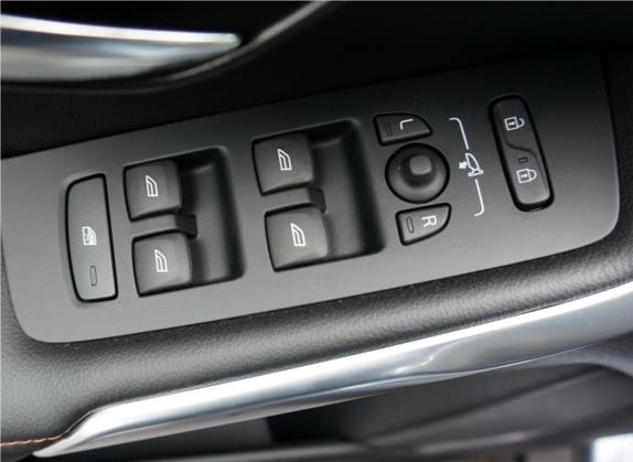沃尔沃V40 2017款 Cross Country T5 AWD 智雅版 车厢座椅   门窗控制
