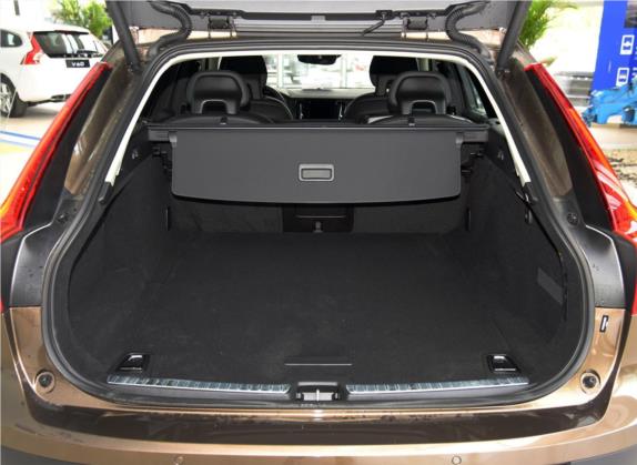 沃尔沃V90 2017款 Cross Country T5 AWD 智远版 车厢座椅   后备厢
