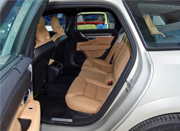 沃尔沃V90 2019款 Cross Country T5 AWD 智远版 国V 车厢座椅   后排空间