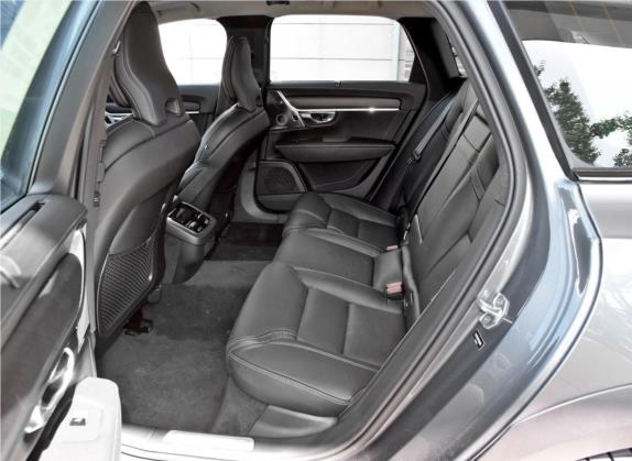 沃尔沃V90 2019款 Cross Country T5 AWD 智尊版 国V 车厢座椅   后排空间