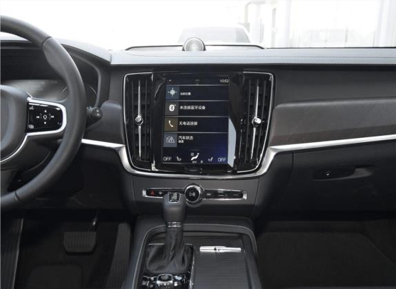 沃尔沃V90 2019款 Cross Country T5 AWD 智尊版 国VI 中控类   中控台
