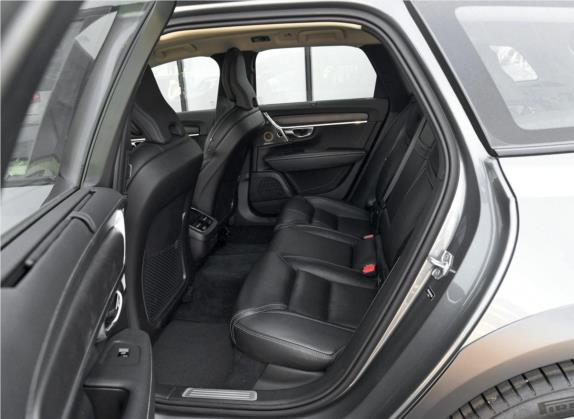 沃尔沃V90 2019款 Cross Country T5 AWD 智尊版 国VI 车厢座椅   后排空间