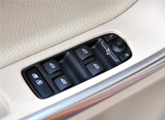 沃尔沃S60(进口) 2011款 2.0T 智雅版 车厢座椅   门窗控制