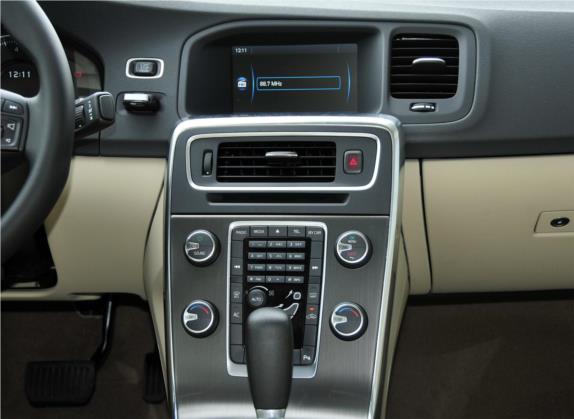 沃尔沃S60(进口) 2012款 1.6T DRIVe 舒适版 中控类   中控台