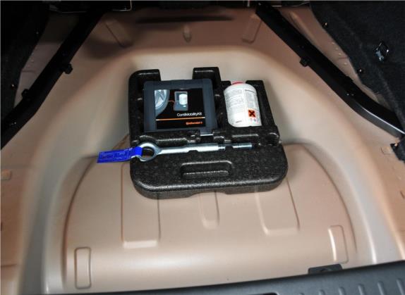 沃尔沃S60(进口) 2012款 1.6T DRIVe 舒适版 其他细节类   备胎