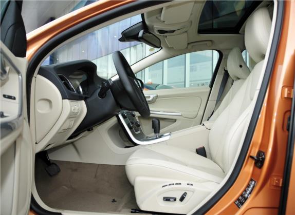 沃尔沃S60(进口) 2012款 1.6T DRIVe 舒适版 车厢座椅   前排空间
