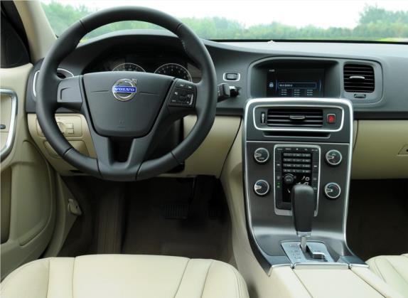 沃尔沃S60(进口) 2012款 1.6T DRIVe 智雅版 中控类   驾驶位