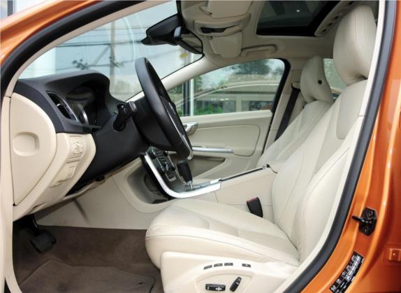 沃尔沃S60(进口) 2012款 T5 智雅版 车厢座椅   前排空间