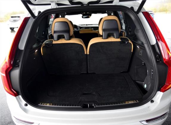 沃尔沃XC90新能源 2016款 E驱混动 T8 智尊版 7座 车厢座椅   后备厢