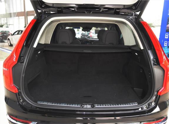 沃尔沃XC90新能源 2017款 E驱混动 T8 荣誉版 4座 车厢座椅   后备厢