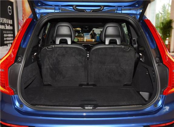 沃尔沃XC90新能源 2018款 E驱混动 T8 个性运动版 7座 车厢座椅   后备厢