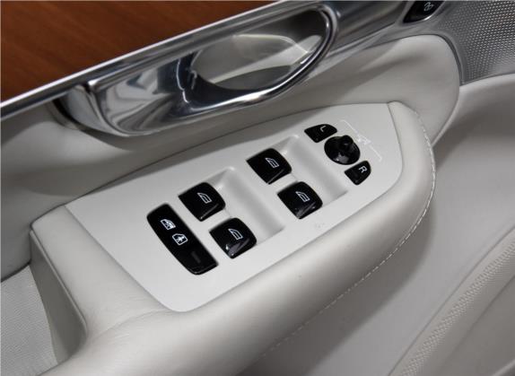 沃尔沃XC90新能源 2019款 E驱混动 T8 荣誉版 3座 国V 车厢座椅   门窗控制