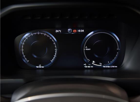 沃尔沃XC90新能源 2022款 改款 E驱混动 T8 智尊豪华版 7座 中控类   仪表盘