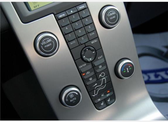 沃尔沃C30 2008款 2.4i 中控类   中控台
