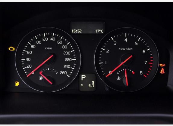 沃尔沃C30 2010款 2.0智雅版 中控类   仪表盘