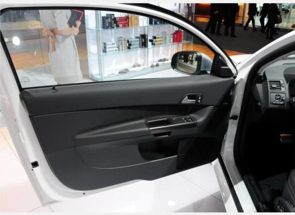 沃尔沃C30 2010款 2.0个性运动版 车厢座椅   前门板