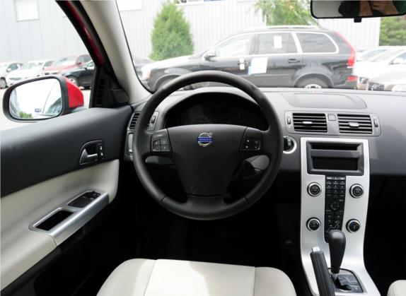 沃尔沃C30 2012款 2.0L Aktiv 乐动套装版 中控类   驾驶位
