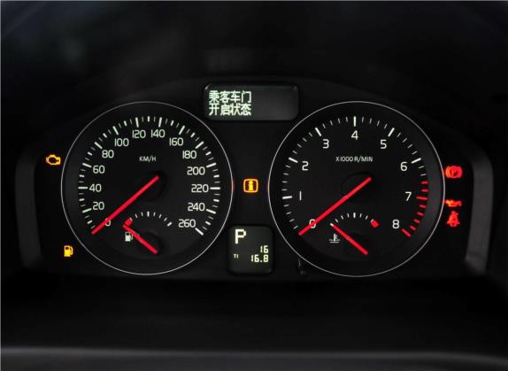 沃尔沃C30 2012款 2.0L Aktiv 炫动套装版 中控类   仪表盘