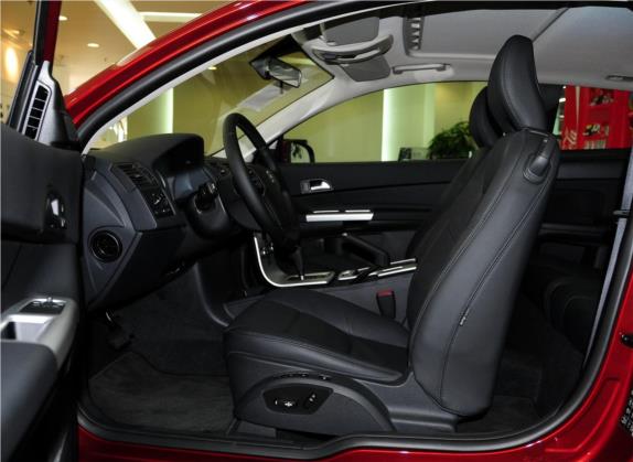 沃尔沃C30 2013款 2.0L 炫动版 车厢座椅   前排空间