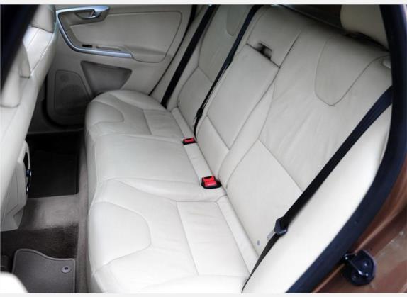 沃尔沃XC60(进口) 2009款 T6 AWD智尊版 车厢座椅   后排空间