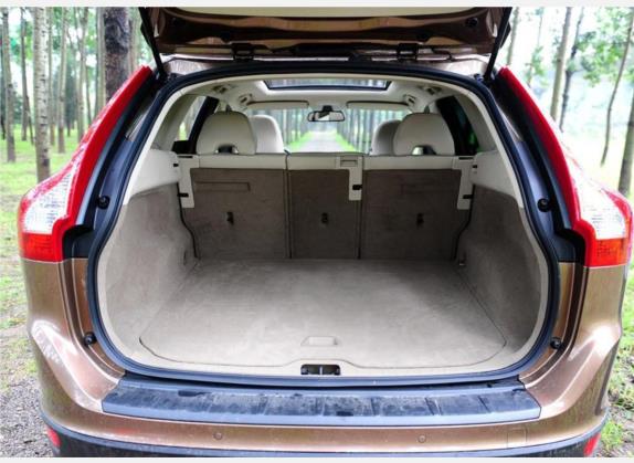 沃尔沃XC60(进口) 2009款 T6 AWD智尊版 车厢座椅   后备厢