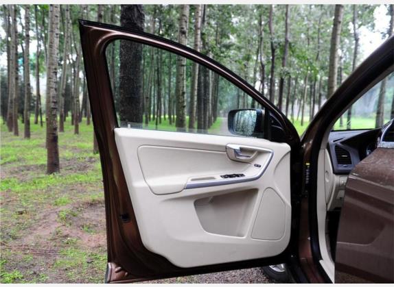 沃尔沃XC60(进口) 2009款 T6 AWD智尊版 车厢座椅   前门板