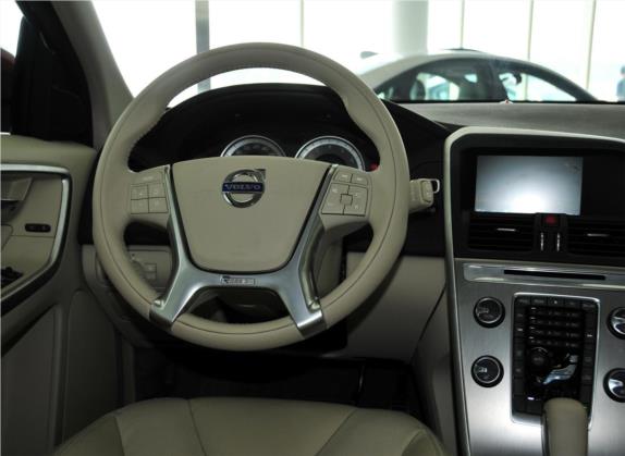 沃尔沃XC60(进口) 2011款 2.0T 智雅版 中控类   驾驶位