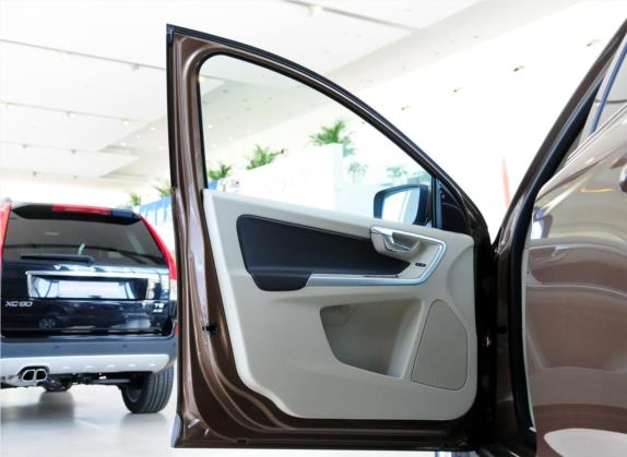 沃尔沃XC60(进口) 2011款 2.0T 智尊版 车厢座椅   前门板