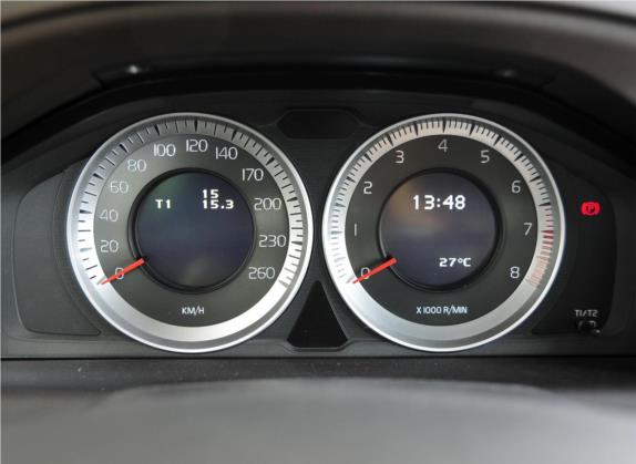沃尔沃XC60(进口) 2011款 T6 AWD智尊版 中控类   仪表盘