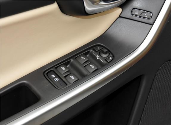 沃尔沃XC60(进口) 2011款 T6 R-Design 个性运动版 车厢座椅   门窗控制