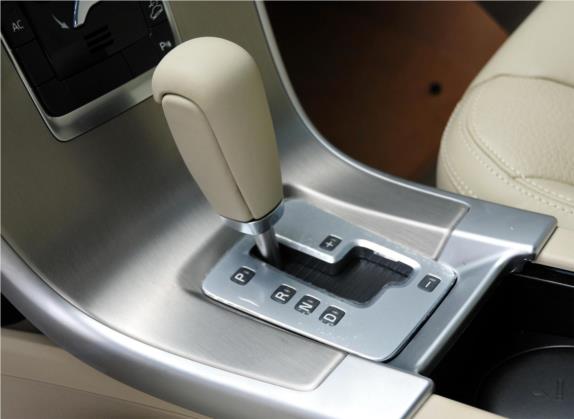 沃尔沃XC60(进口) 2012款 T6 AWD舒适版 中控类   挡把