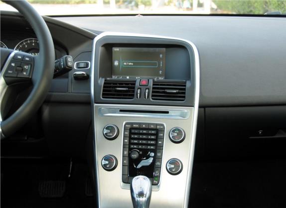 沃尔沃XC60(进口) 2013款 T6 AWD舒适版 中控类   中控台