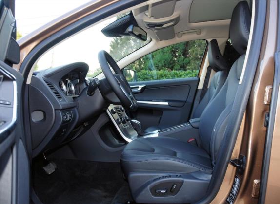 沃尔沃XC60(进口) 2013款 T6 AWD智雅版 车厢座椅   前排空间