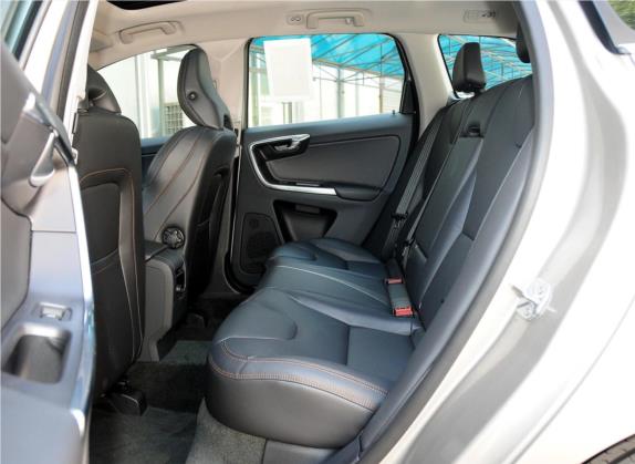 沃尔沃XC60(进口) 2014款 T6 智逸版 车厢座椅   后排空间
