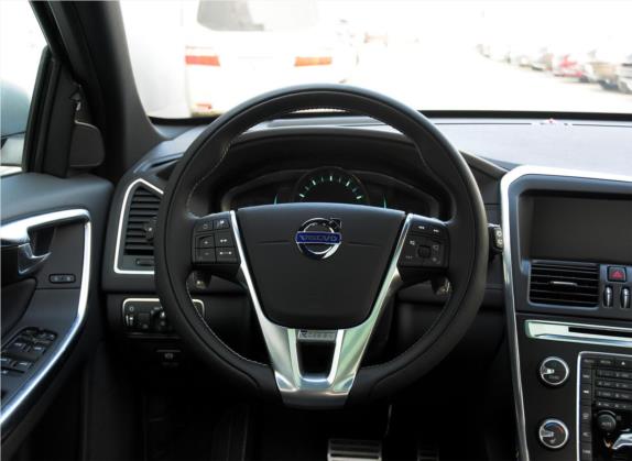 沃尔沃XC60(进口) 2014款 改款 T5 个性运动版 中控类   驾驶位