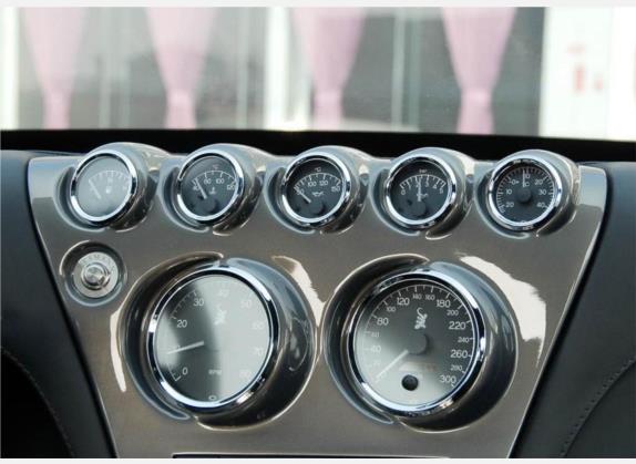 威兹曼GT 2006款 4.8 MF4 中控类   仪表盘