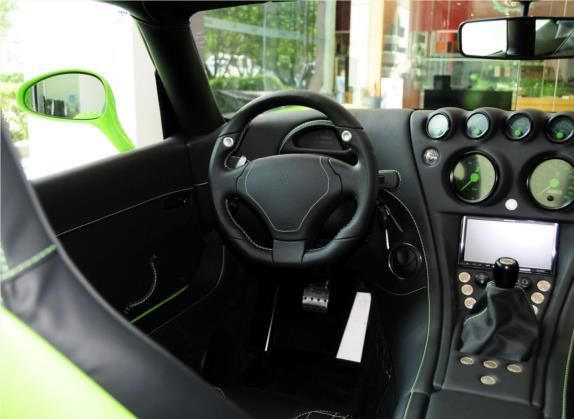 威兹曼GT 2012款 4.4T MF4 中控类   驾驶位
