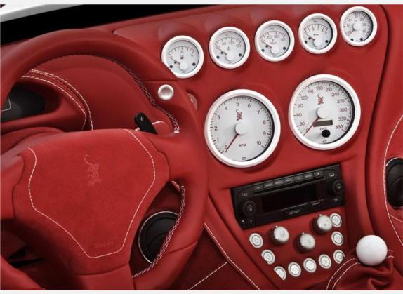威兹曼Roadster 2012款 MF5 中控类   中控台
