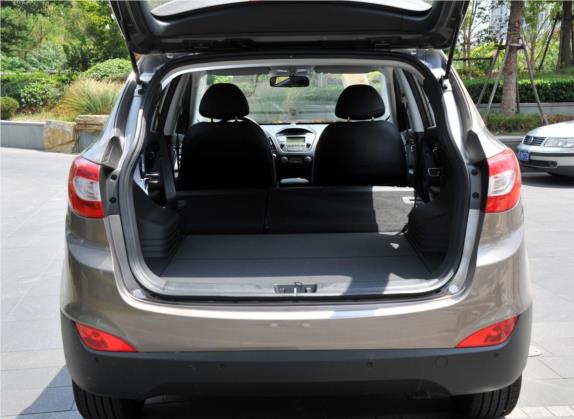 北京现代ix35 2013款 2.0L 自动两驱智能型GLS 国IV 车厢座椅   后备厢