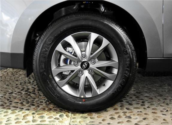 北京现代ix35 2013款 2.0L 手动两驱舒适型GL 国IV 其他细节类   前轮