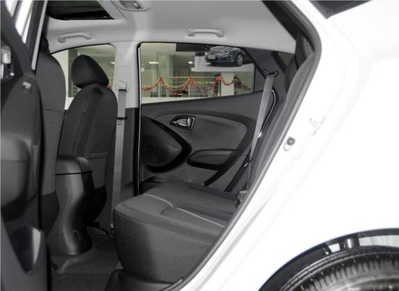 北京现代ix35 2013款 2.0L 自动两驱舒适型GL 国IV 车厢座椅   后排空间