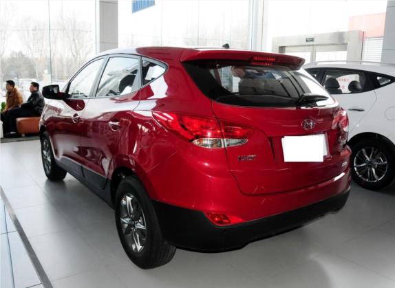 北京现代ix35 2013款 2.0L 自动四驱舒适型GL 国V 外观   斜后